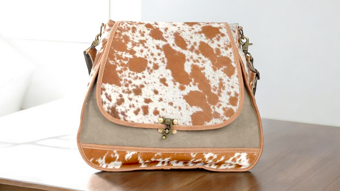 Cowhide Shoulder Bag with Latch