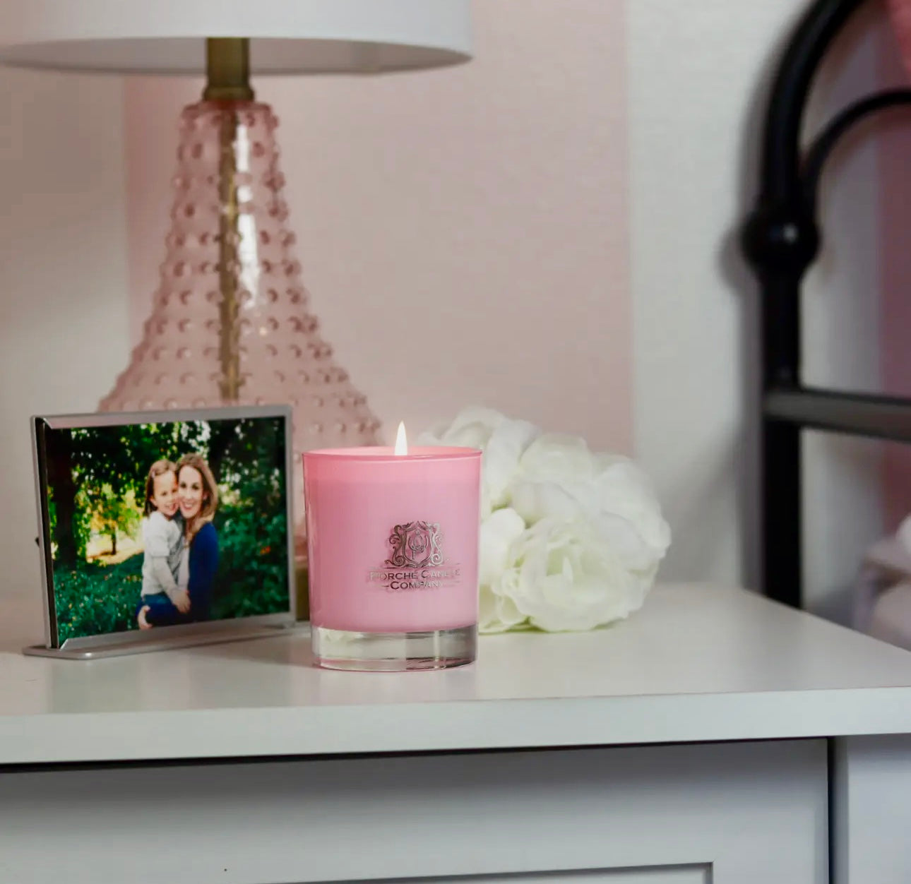 Porché Candle Co - Luxury 8oz Candle
Pink Champagne