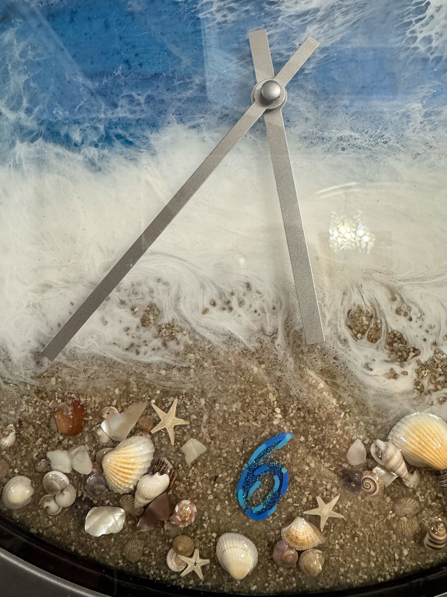 16in Seaside Shell Clock